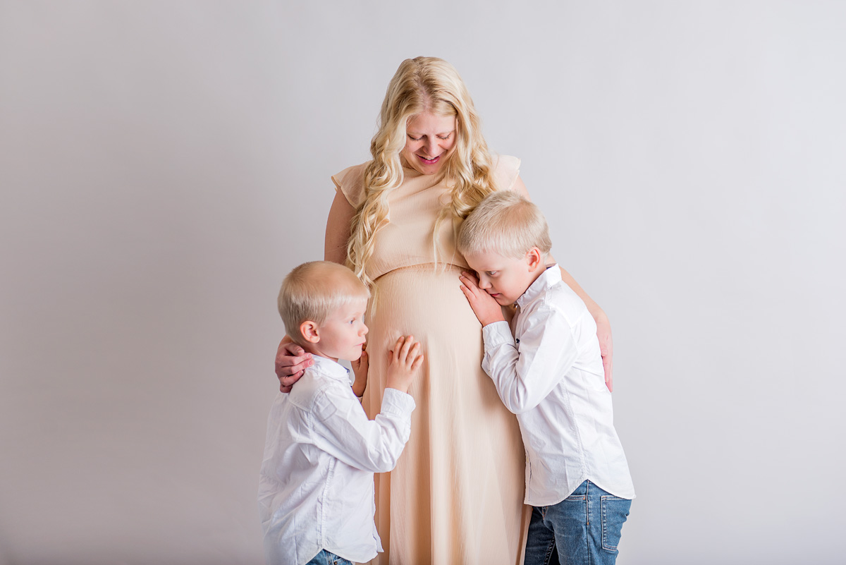 Gravidfotografering Norrköping – Emma & Andreas