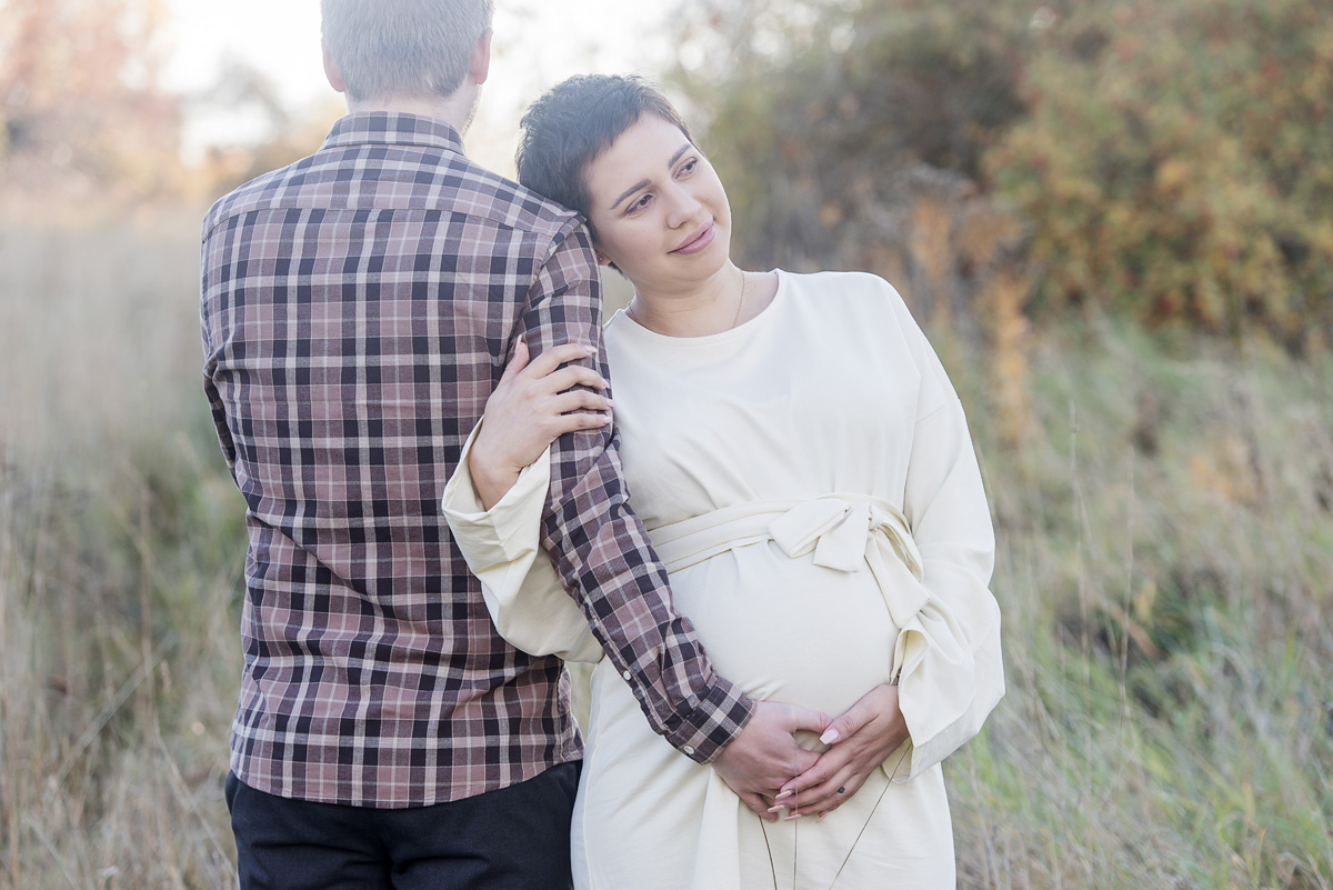 Gravidfotografering Norrköping – Debbie & Niklas